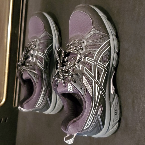 NWOT - Asics Gel-Venture 7 - Picture 5 of 10